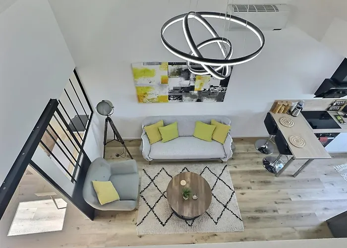 Appartamento Loft Ravissant Avec Parking Gratuit *
